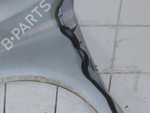 Used Right front fenders Right front fenders 37280270 37280270