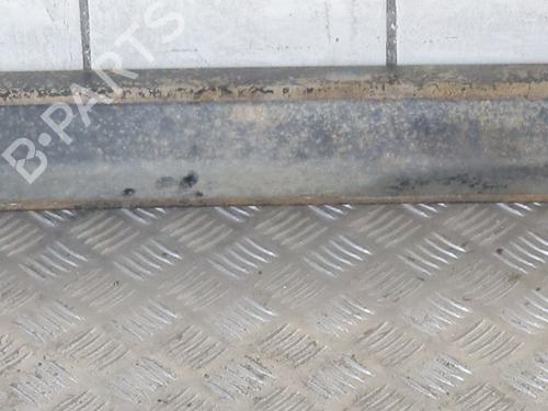 Used Rear bumper reinforcement Rear bumper reinforcement 37587613 37587613
