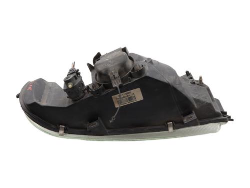 Used Right headlight Right headlight RENAULT MASTER II Platform/Chassis (ED/HD/UD) 2.2 dCI 90 (ED0G, ED0N, HD0G, HD0N, HD1G, HD1N, UD0G,... (90 hp) 33610735 33610735