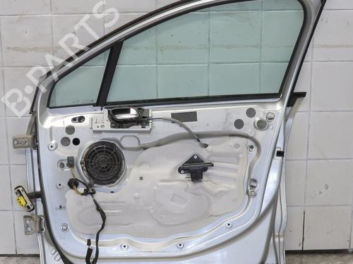 right-front-door-citroen-c4-ii-nc_-2009-31381299 main image