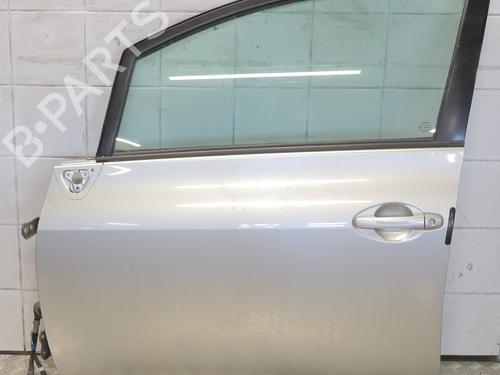 Used Left front door TOYOTA AURIS (_E15_) 2.0 D-4D (ADE150_, ADE150R) (126 hp) 31887444
