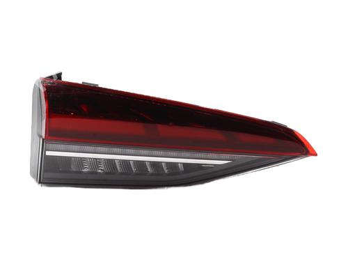 left-tailgate-light-skoda-octavia-iv-combi-nx5-pv5-2019-32499203 main image