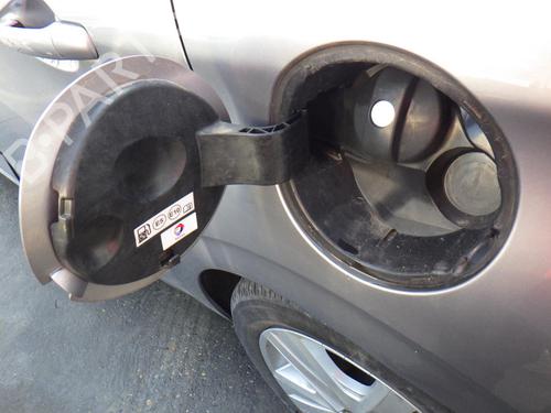 Fuel flap PEUGEOT 208 I (CA_, CC_) 1.2 PureTech 82 | BP24288437C131