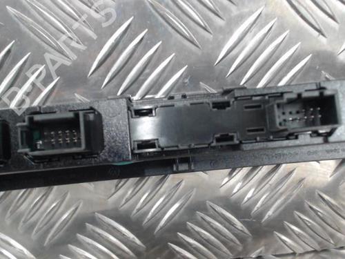 Used Warning switch Warning switch VW T-CROSS (C11, D31) 1.0 TSi (116 hp) 24290611 24290611