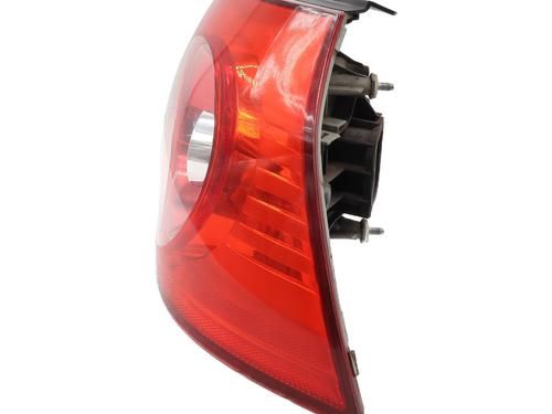 Right taillight VW GOLF V (1K1) 1.9 TDI | BP31190776C35