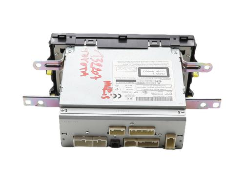 Used Radio Radio 38227394 38227394
