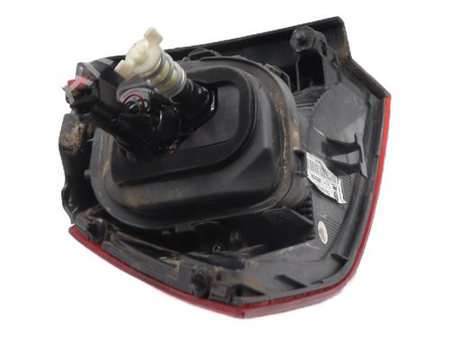 right-taillight-vw-golf-vii-5g1-bq1-be1-be2-2012-2013-2014-2015-2016-2017-2018-2019-2020-2021-30759747 main image