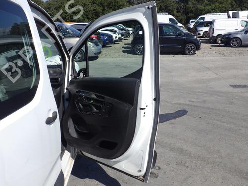 Right front door PEUGEOT PARTNER Box Body/MPV (K9) 1.5 BlueHDI 130 | BP29340230C3 