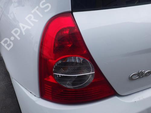 Used Left taillight RENAULT CLIO II (BB_, CB_) 1.2 16V (BB05, BB0W, BB11, BB27, BB2T, BB2U, BB2V, CB05,... (75 hp) 30002209