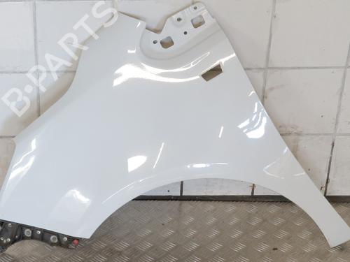 Used Left front fenders Left front fenders 37261992 37261992
