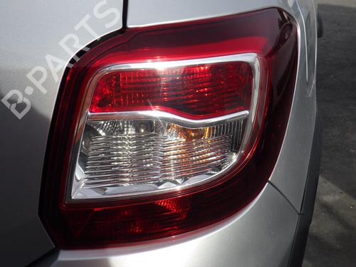 Used Right taillight DACIA SANDERO II 1.5 dCi (90 hp) 31579833