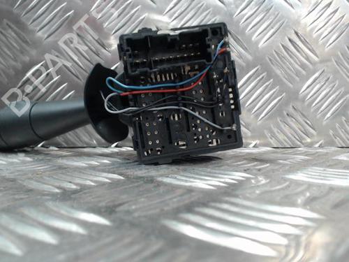 steering-column-stalk-renault-clio-iv-bh_-2012-2013-2014-2015-2016-2017-2018-2019-2020-2021-24290571 main image
