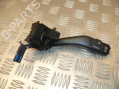 Used Steering column stalk SEAT LEON (1P1) 1.9 TDI (105 hp) 24289163