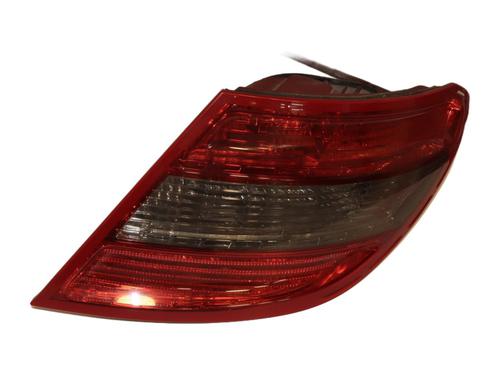 Used Right taillight MERCEDES-BENZ C-CLASS (W204) C 220 CDI (204.008) (170 hp) 24335244