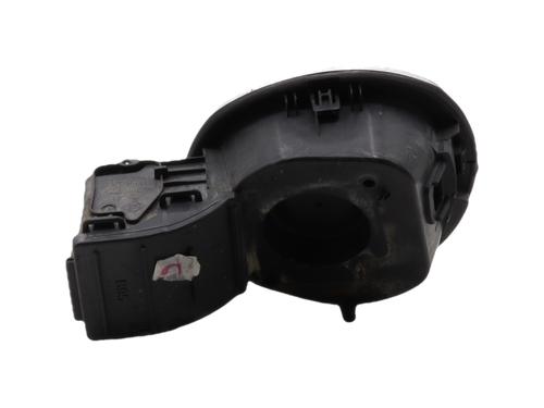 fuel-flap-renault-megane-iii-hatchback-bz01_-b3_-2008-38227426 main image