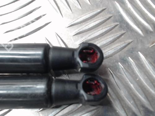 Used Tailgate lift support CITROËN C3 / C3 ORIGIN III (SX) 1.2 THP 110 (110 hp) 24290788