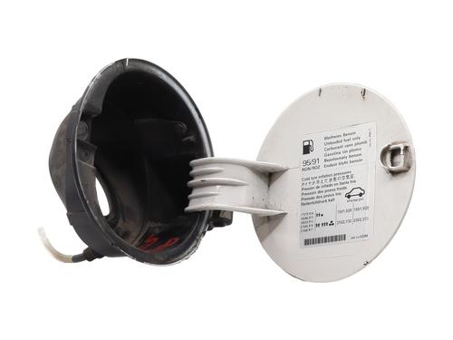 Fuel flap VW POLO V (6R1, 6C1) 1.2 | BP32315515C131 