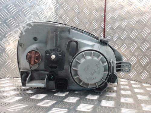 Left headlight HYUNDAI SANTA FÉ I (SM) 2.0 CRDi 4x4 | BP24291137C28 