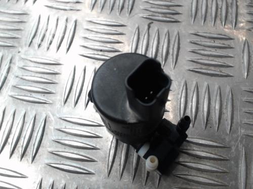 Used Washer pump Washer pump PEUGEOT 208 I (CA_, CC_) 1.6 HDi / BlueHDi 75 (75 hp) 24291759 24291759