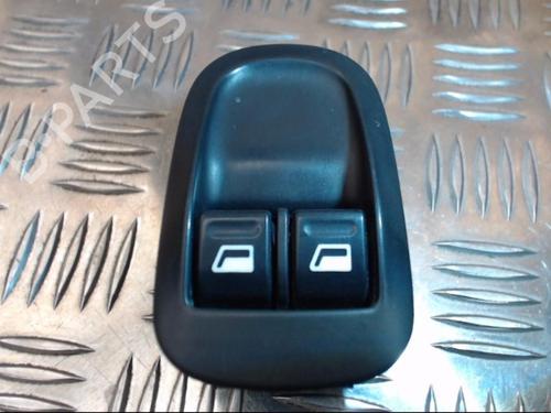 Used Switch PEUGEOT 206 Hatchback (2A/C) 1.4 i (75 hp) 24289310