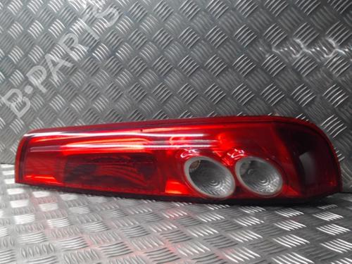 Used Right taillight FORD FIESTA V (JH_, JD_) 1.4 TDCi (68 hp) 24289911