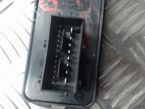 Used Switch Switch PEUGEOT 508 I (8D_) 2.0 HDi Hybrid4 AWC (200 hp) 24291881 24291881