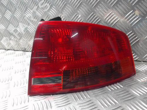 Used Right taillight AUDI A4 B7 (8EC) 1.9 TDI (116 hp) 24290647