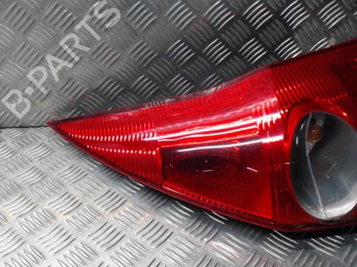 Used Right taillight RENAULT MEGANE II Estate (KM0/1_) 1.9 dCi (KMRG, KM1G, KM0G, KM2C) (120 hp) 24288869