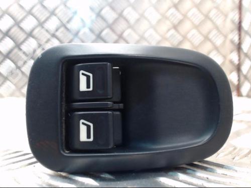 Used Switch Switch PEUGEOT 206 Hatchback (2A/C) 1.4 HDi eco 70 (68 hp) 24292218 24292218