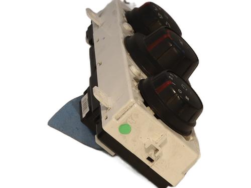 Used Climate control Climate control RENAULT MASTER III Van (FV) 2.3 dCi 145 FWD (FV0E, FV0F, FV0H, FV02, FV0M, FV0S,... (146 hp) 27933071 27933071