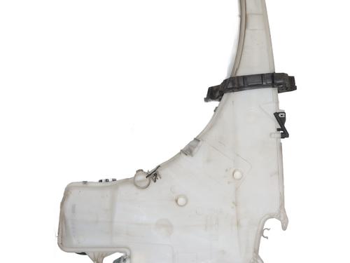 Used Windscreen washer tank BMW X1 (E84) xDrive 18 d (143 hp) 32421704