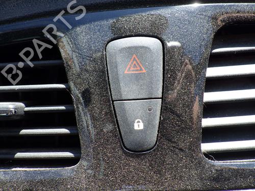 Advarselsbryter RENAULT GRAND SCÉNIC III (JZ0/1_) 1.2 TCe (JZ16) (132 hp) 27809232