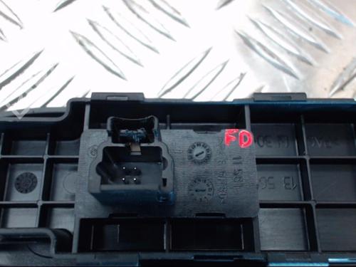Used Right front window switch Right front window switch PEUGEOT 307 (3A/C) 1.6 HDi (90 hp) 24292222 24292222