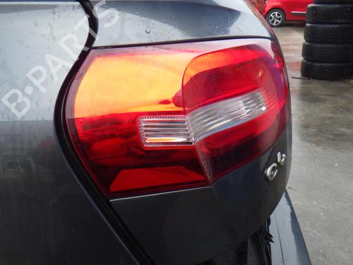 Used Left taillight CITROËN C4 Picasso II 1.6 HDi / BlueHDi 115 (115 hp) 31836311