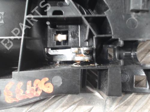 Used Front left interior door handle Front left interior door handle PEUGEOT 208 I (CA_, CC_) 1.6 BlueHDi 100 (100 hp) 24290769 24290769