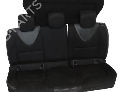 Sæde Bagtil RENAULT CLIO IV (BH_) 1.2 16V (73 hp) 32390403