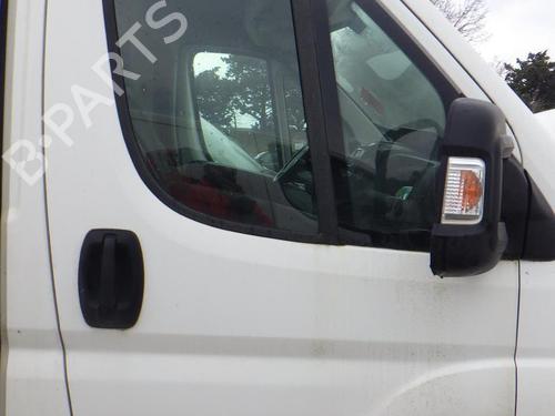 dr-hjre-fortil-peugeot-boxer-van-2006-32392724 main image