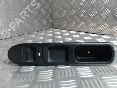 Used Right front window switch PEUGEOT 307 Break (3E) 2.0 HDI 110 (107 hp) 24290947