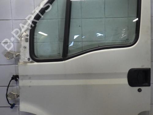 Used Left front door IVECO DAILY III Van 35 C 12 V, 35 S 12 V (AGKA43A2, AGKB43A2, AGKB46A2,... (116 hp) 30085123