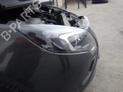 Used Right headlight Right headlight OPEL ZAFIRA TOURER C (P12) 1.4 (75) (140 hp) 32985479 32985479