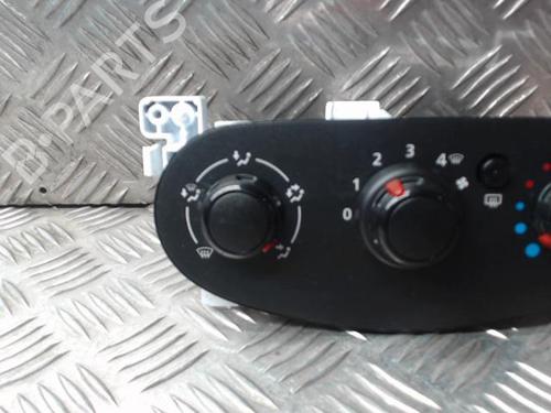 Used Climate control DACIA SANDERO II 1.0 SCe 75 (B8JC, B8JD) (73 hp) 24288742