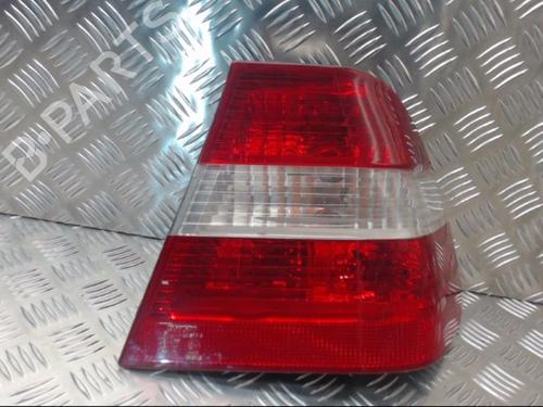 Used Right taillight BMW 3 (E46) 316 i (105 hp) 24289391