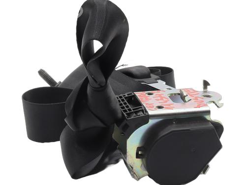 rear-center-seatbelt-dacia-duster-hs_-2010-2011-2012-2013-2014-2015-2016-2017-2018-30708132 main image