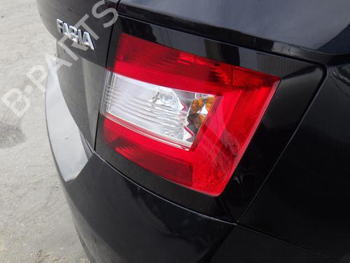 Used Right taillight Right taillight SKODA FABIA III (NJ3) 1.4 TDI (90 hp) 32763975 32763975