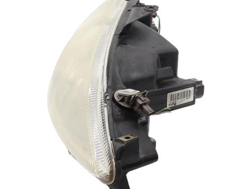 Used Right headlight Right headlight PEUGEOT 206 Hatchback (2A/C) 1.4 i (75 hp) 31335865 31335865