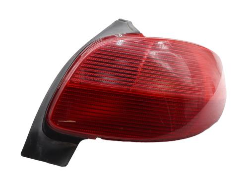 Used Right taillight PEUGEOT 206 Hatchback (2A/C) 1.6 i (89 hp) 32016821