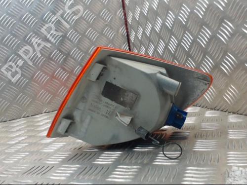 Used Right front indicator Right front indicator MERCEDES-BENZ VITO Van (W638) 110 D 2.3 (638.074, 638.078) (98 hp) 24289239 24289239