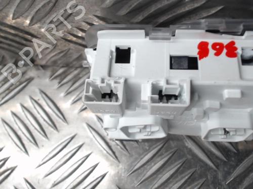 Interior roof light PEUGEOT 208 I (CA_, CC_) 1.2 VTI 82 | BP24288804I8