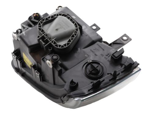 Left headlight VW TRANSPORTER T5 Bus (7HB, 7HJ, 7EB, 7EJ) 2.5 TDI | BP32165173C28 