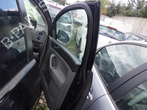 Right front door VW GOLF PLUS V (5M1, 521) 2.0 TDI 16V | BP24288661C3 